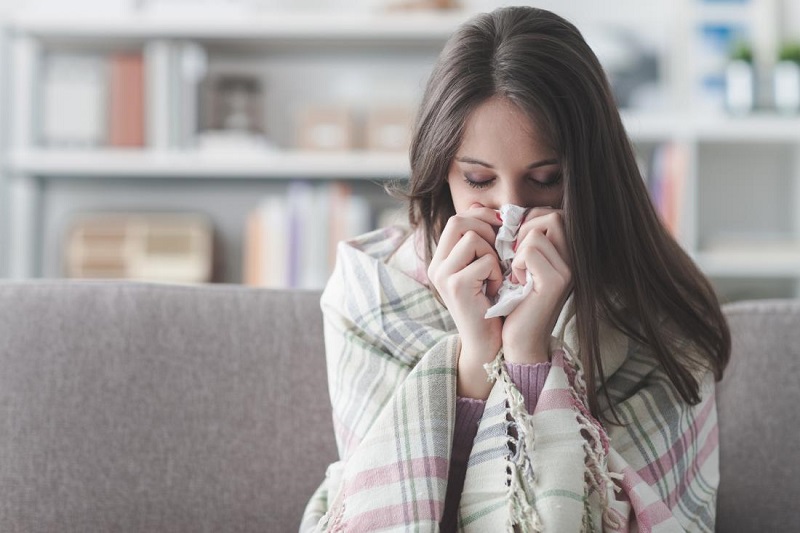 Cách phân biệt cảm lạnh với cảm cúm