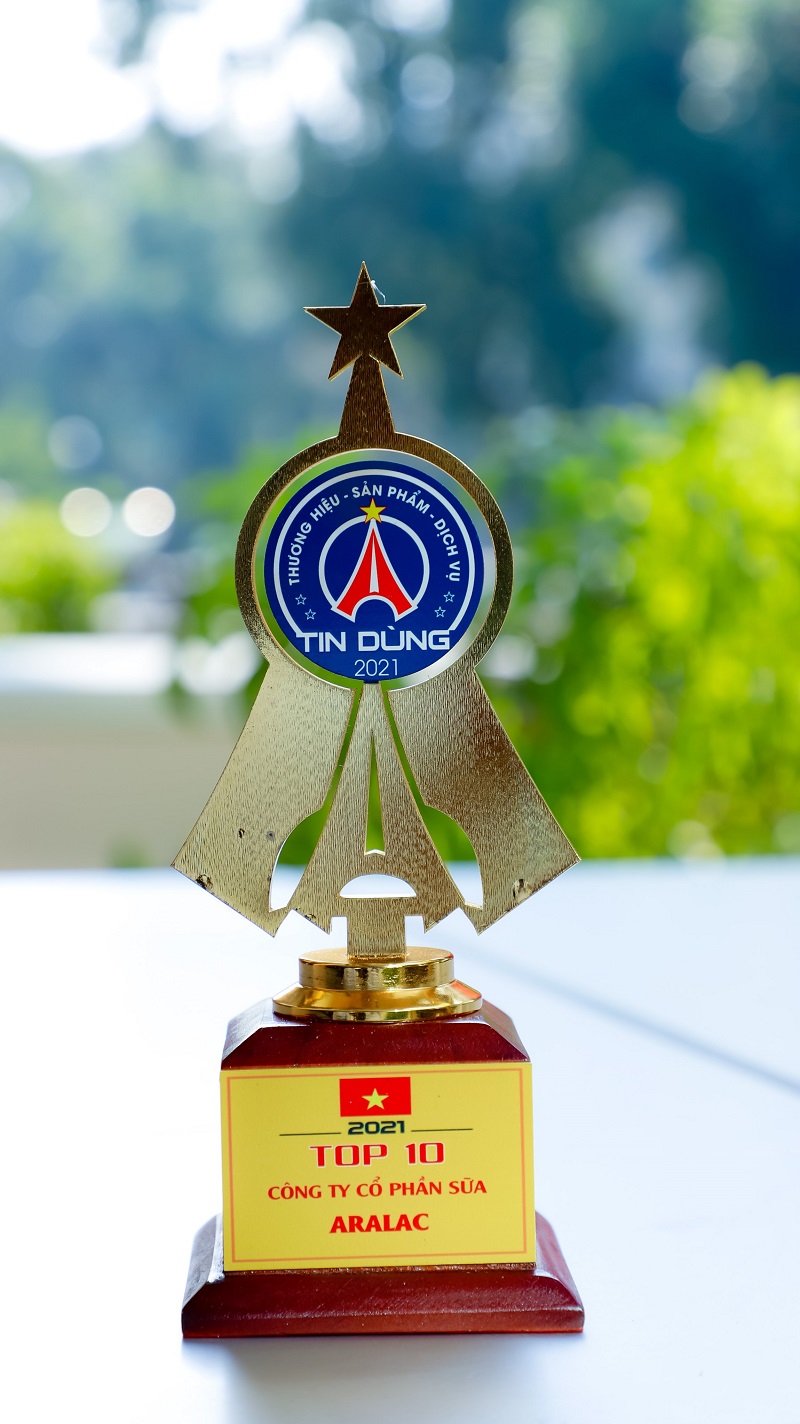 Aralac nhận giải thưởng Top 10 Doanh Nghiệp Về Thương Hiệu - Sản Phẩm - Dịch Vụ Tin Dùng 2021