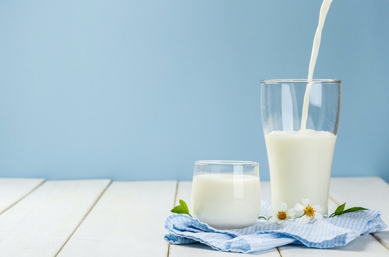 Bổ sung ít nhất 1 ly sữa dành cho người tiểu đường mỗi ngày để cung cấp dinh dưỡng cần thiết