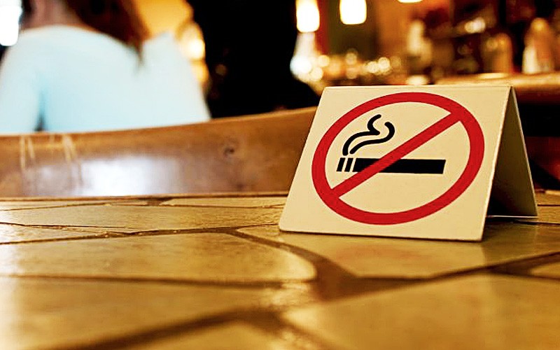 Hạn chế hút thuốc để giảm nguy cơ loãng xương