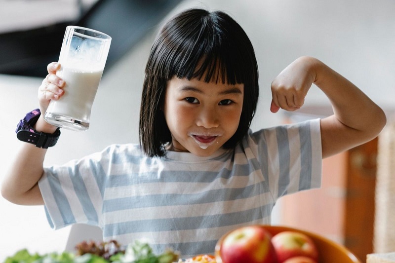 Sữa bột giàu canxi giúp xương chắc khỏe và dẻo dai hơn